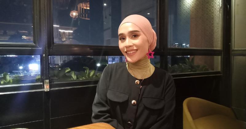 Viral! Makeup Fresh Seperti Habis Mandi, Ini Tips ala Ashilla Sikado